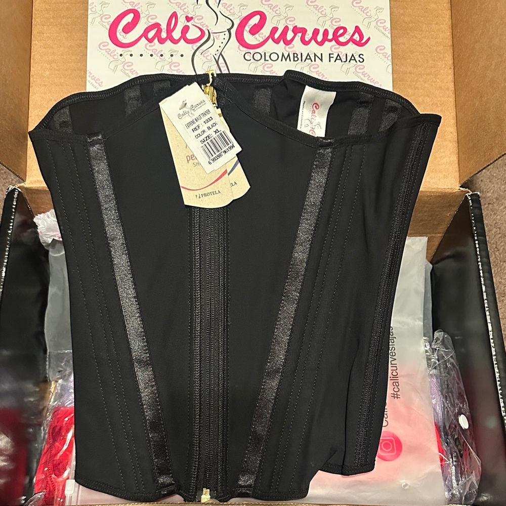 Cali Curves Black Waist Trainer